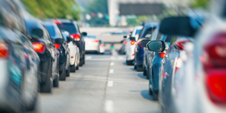 Cars in a slow line of traffic