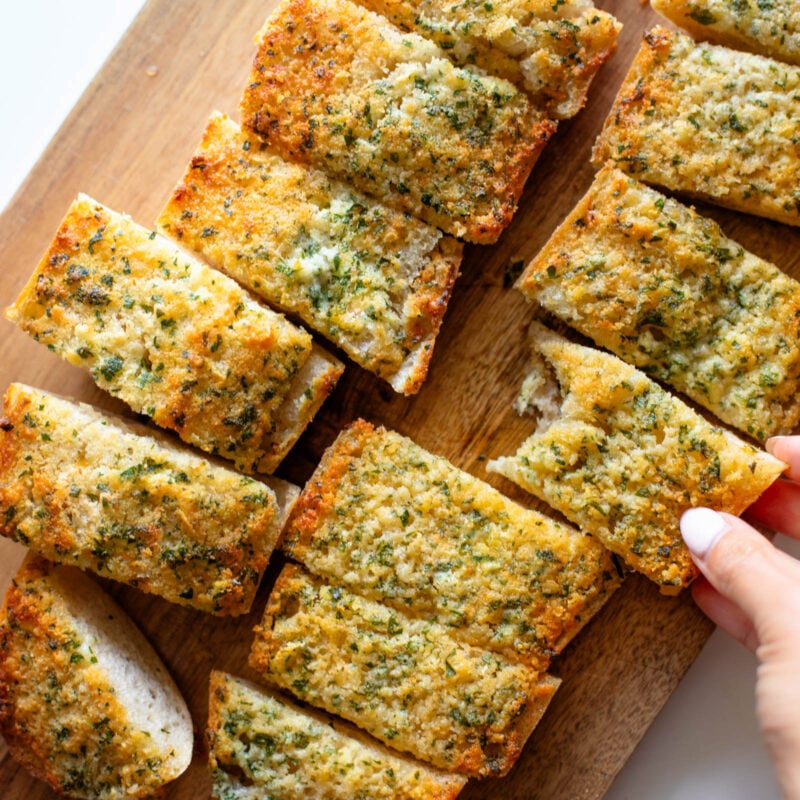 A picture of House Favorite Garlic Bread