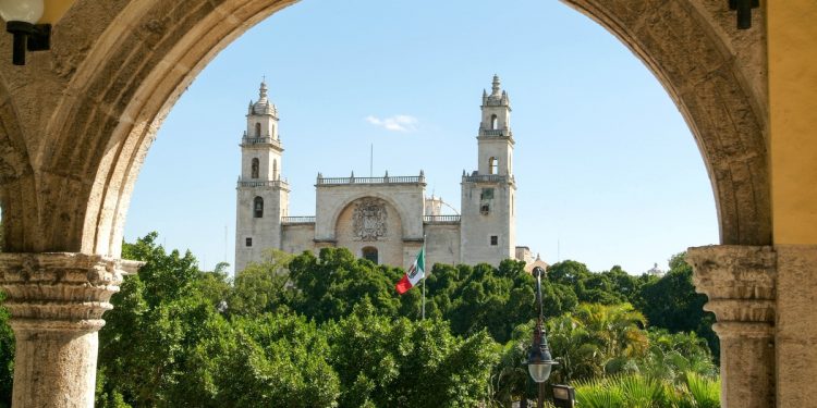 Merida Church View through Archway